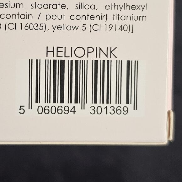 Seraphine Botanicals New Geranium & Glow blush & highlight palette full size - Picture 7 of 9